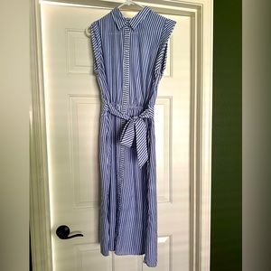 Women’s Banana Republic striped midi dress. Excellent condition.